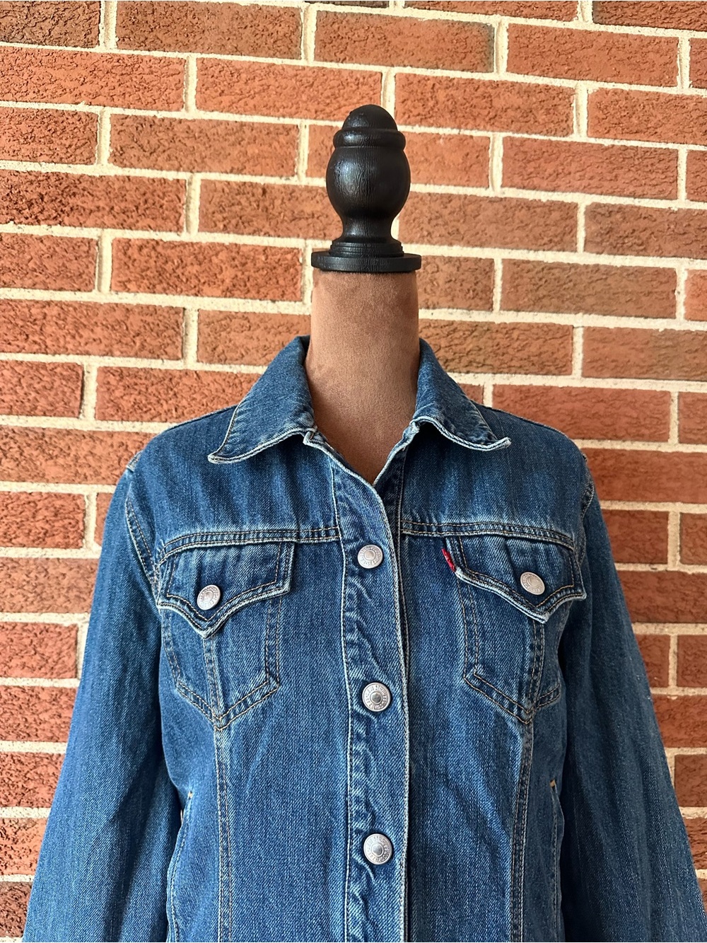 Vintage Levi’s Denim Jacket Women’s Wash Jean Jacket, M - Picture 2 of 11